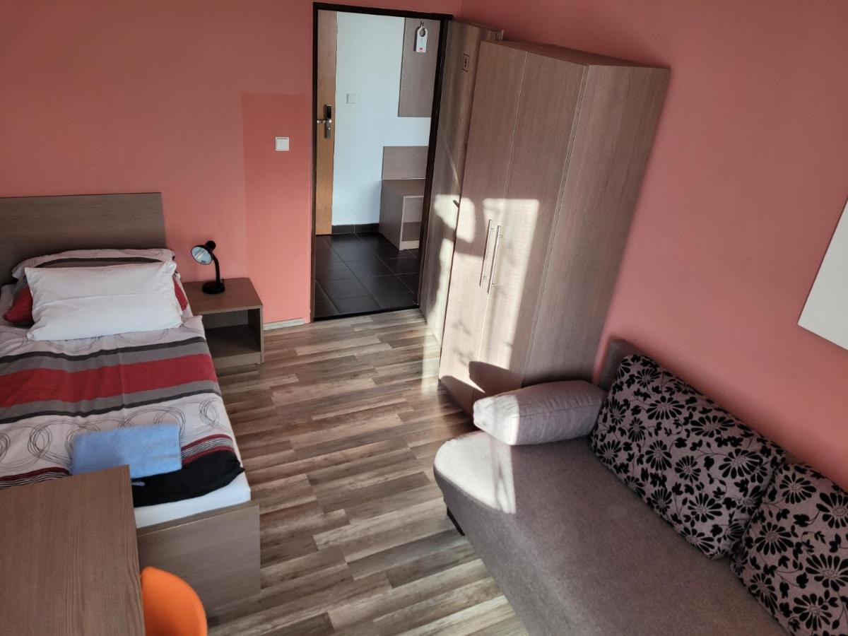 Hotel Gól Prostějov Exterior foto